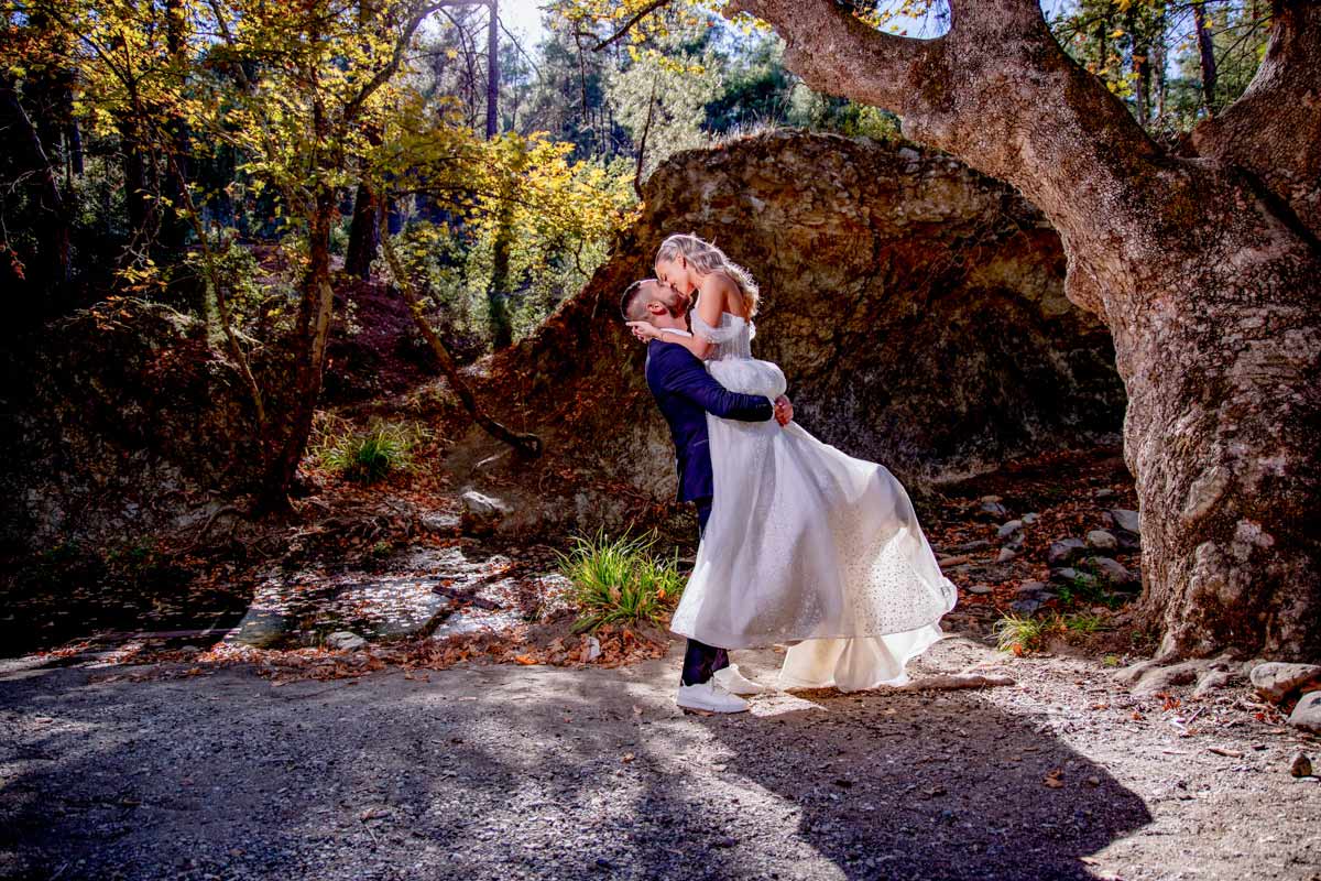 Χάρης & Αθηνά  - Νάουσα : Real Wedding by Caravel Studio